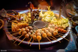 麻辣烫的前世今生与家庭做法，热辣的夏天，没它不痛快图片