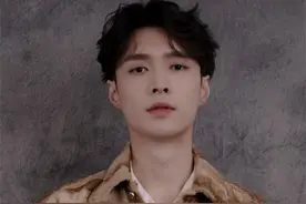 易烊千玺、蔡徐坤、张艺兴、朱正廷、肖战等男明星，卷毛太可了图片