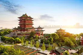 蹭饭蹭出来的天下第一赋《滕王阁序》完美无瑕吗？不，有一点瑕疵图片