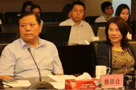 这个河北农村走出的男人，"骗"铁娘子董明珠个人钱包损失10亿图片