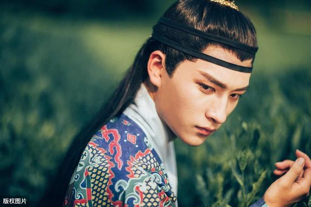 ����Ϊ����ȡ�����գ�������ʫ�δ��еľ������֣���ζʮ��̫����