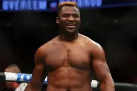 世界第一重拳再现秒杀图片