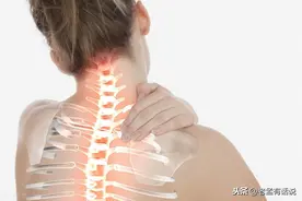 为什么颈椎病可以引起头晕头痛？应该怎么办？图片
