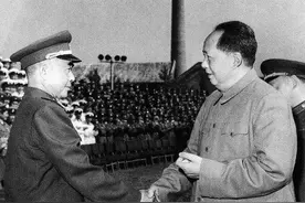 离家出走成就我军一位开国将领，一战成名，主席非常欣赏他图片