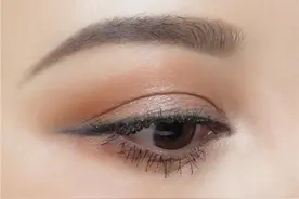 高级复古浓颜妆，美的致命图片