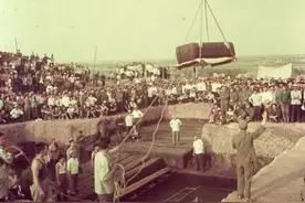 开山炸石建厂房，一声炮响炸出古墓，专家称从没见过如此大的墓葬图片