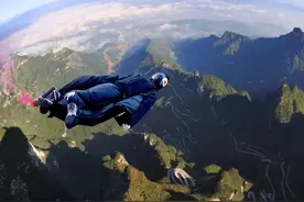 「百科鲜知」翼装飞行，一项死亡率曾达30%的极限运动图片