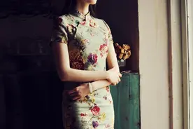 老来俏的旗袍阿姨：用冤枉钱筑起的名媛梦，一触就破图片