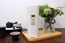 差旅神器，小巧轻便又智能，大宇便携烧水壶分享图片