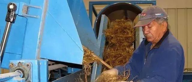 鏋佸湴澶╃劧瑗挎磱鍙傦紝鍛婅瘔浣犱笉鐭ラ亾鐨勫仴搴风瀵? onerror=