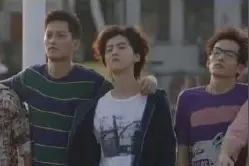 腾讯把穿越火线拍成了沙雕剧？女主开枪爆头队友，像极了当年的你图片