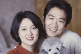 为了邓婕，张国立“抛弃”的前妻罗秀春，如今过得怎么样了？图片