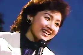 张德兰：唱《春光美》爆红，27岁结婚隐退，这些年都去哪儿？图片
