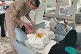 闺蜜前后脚当妈，海莉却为爱节育因后遗症苦恼，比伯何时才能长大图片