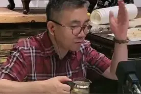 58岁相声家富得流油！烟是普通人1天工资，豪宅大到像私人公园图片