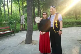 健身双人交际舞～由安阳战友王战士夫妇表演 编辑中原图片