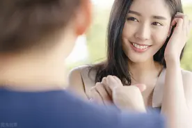 女性最渴望哪种爱？四种爱情，前三种让人幸福，最后一种让人疯狂图片