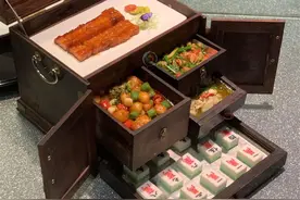 重庆最贵中餐厅，人均1000起，甲鱼鲍鱼翘壳鱼，到底值不值？图片