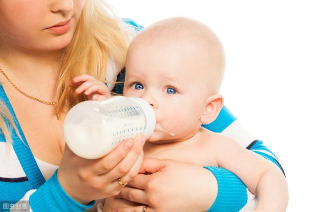 小心“敏”从口入！婴幼儿牛奶蛋白过敏表现有3方面，该怎么办？