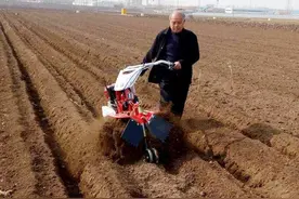 农村铁疙瘩变成“百变小超人”，这款小型农业机械有何与众不同？图片