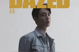 张艺兴最新杂志大片公开，身穿CK牛仔套装搭配白Tee，干净清爽图片