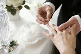 为开趴体拼了！澳大利亚悉尼两名男高中生“假结婚”图片