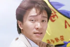 周星驰为报李修贤知遇之恩，拍了这部电影，看过的人不多却是经典图片