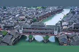 9张凤凰古城航拍美景，适合做手机高清壁纸，iPhone和安卓通用图片
