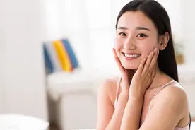 女生养成“牛奶肌”4个方法，长期坚持，皮肤细腻光滑素颜也很美图片