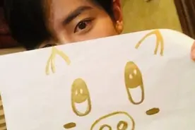 娱乐圈打工仔肖战，会画画的男孩子真可爱！图片