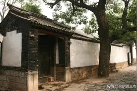 农村俗语：“门楼切莫高过屋，门口过大必定哭”是啥意思？图片