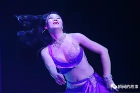 北京肚皮舞俱乐部的演出（一）图片