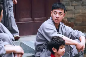 释小龙的11部动作电影（这位功夫小子多少80后的青春）图片