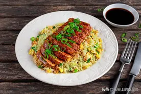 网红炒饭特辑！几道美味又易做的炒饭，小孩大人都喜欢！口水图片