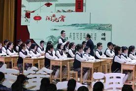 好课精选｜彭才华 梅媛 余小刚：听听，诗人的心声图片