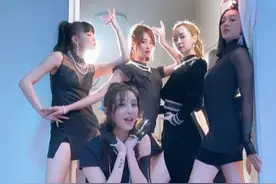 有一种爱叫《得不到的爱情》图片