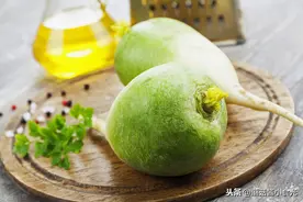 白萝卜红萝卜青萝卜区别大，营养吃法各不同，以后知道怎么吃了图片