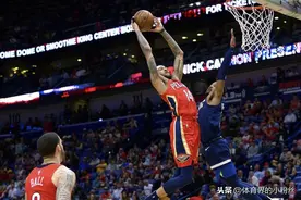 「英格拉姆」鹈鹕生涯的扣篮瞬间图片