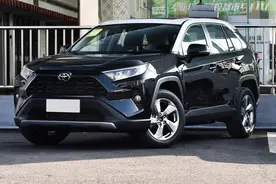 丰田荣放换代很成功，加满油能跑1000km，安全性顶级，已经成爆款图片