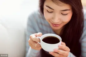 【读书会所】一杯咖啡的倾城时光     （汉梦清音读书会成员作品）图片