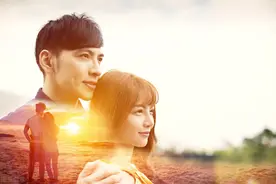 情侣之间有哪些增进感情的套路？图片