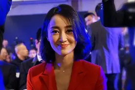 网曝富豪为她抛妻弃子，甚至甘愿净身出户，赵子琪为何如此有魅力图片