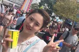 绿地事件校花张雨婷未必幼稚，也未必傻图片