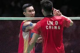 林李大战回忆杀！林丹宣布退役，无缘第五届奥运会图片