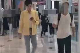 人气太旺！35岁张翰去厕所路上被跟拍，片场和女演员热聊不断图片