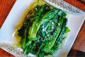 今日菜谱 | 豆豉鲮鱼油麦菜图片
