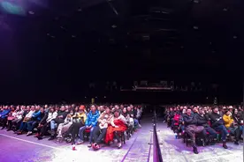 人性的扭曲——“丧偶人群”背后的“寡妇文化”消费图片