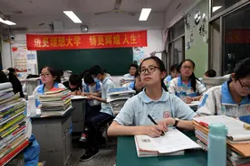 每天学习10小时，从不熬夜刷题，年级第一分享：上自习按三步走图片