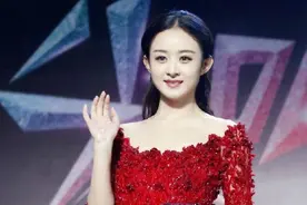 赵丽颖与王丽坤隔空撞衫，同穿红色连衣裙，一个大气一个甜美图片