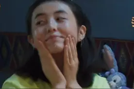 张子枫挑战女团妆，彭昱畅看到的那一刻，网友直呼：傻眼了图片